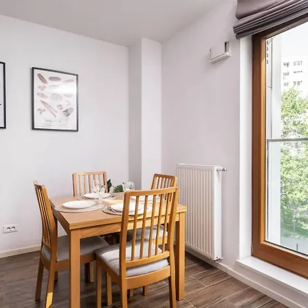 Riverside Port Praski Apartment *